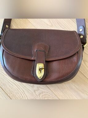 VTG Dooney & Bourke Brown Turnlock Leather Crossbody Saddle Bag USA